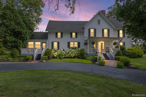 5245 N Adams Rd. Road, Oakland Charter Township, MI, 48306 | Card Image