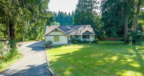 1010 W Stanley St, Granite Falls, WA, 98252-8812 | Card Image