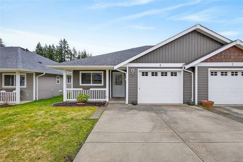 8-3400 Coniston Cres, Cumberland, BC, V0R1S0 | Card Image