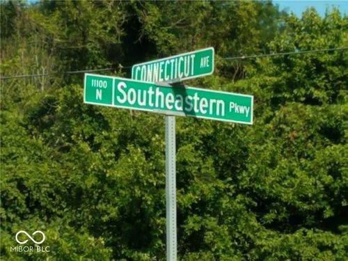 18378 Southeastern Pkwy, Fortville, IN, 46040-8804 | Card Image