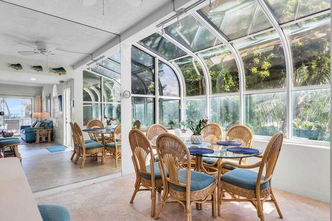 Sunroom | Image 11