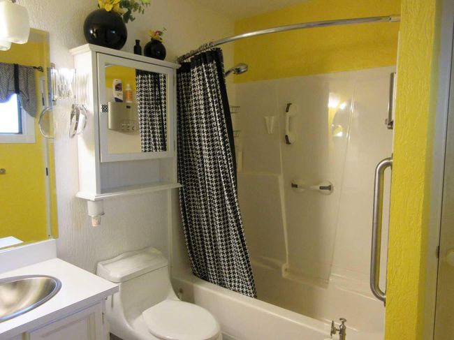 22 Iris Court Se, House other with 4 bedrooms, 3 bathrooms and 2 parking in Medicine Hat AB | Image 32