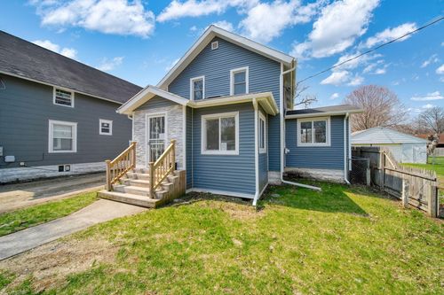 316 Carr St, Jackson, MI, 49201-1003 | Card Image