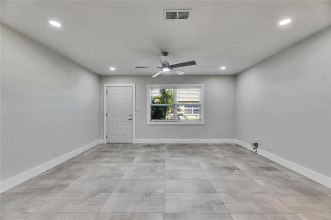 APT-1 - 1025 Apollo Beach Blvd, Condo with 3 bedrooms, 2 bathrooms and null parking in APOLLO BEACH FL | Image 16