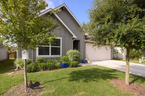1009 Marvin Way, Seguin, TX, 78155-3080 | Card Image