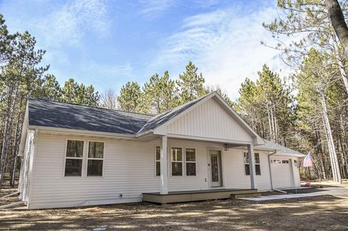 W3090 Yellow Banks Trl, Nekoosa, WI, 54457 | Card Image