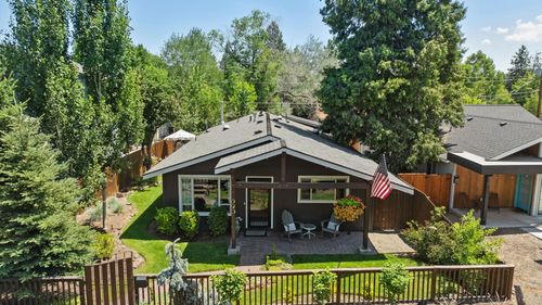 820 Nw 12th St, Bend, OR, 97703-2475 | Card Image
