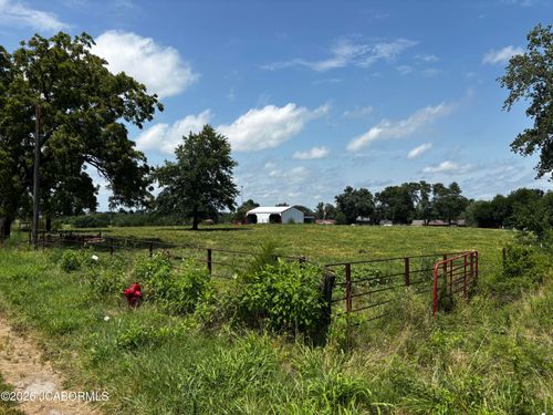 700 W Patrick St, CALIFORNIA, MO, 65018-1175 | Card Image