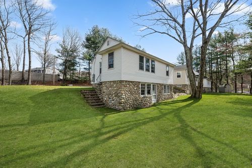24 Shirley Ln, Shrewsbury, MA, 01545-1717 | Card Image