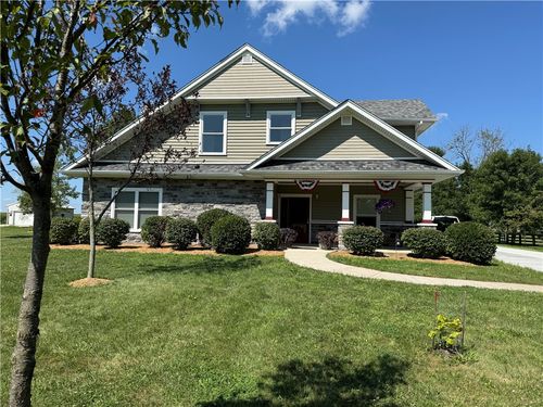 9449 Arlington Rd, Brookville, OH, 45309-9643 | Card Image