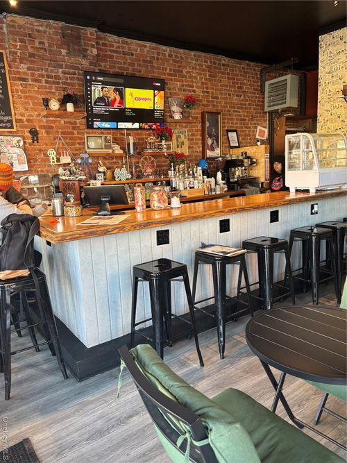 242 Irving Ave, Brooklyn, NY, 11237-5596 | Card Image