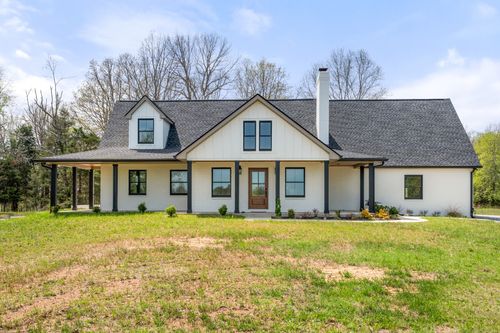 2210 Garners Creek Rd, DICKSON, TN, 37055-4440 | Card Image