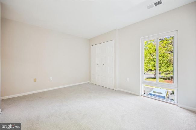 8101 Inverness Ridge Rd, Townhouse with 4 bedrooms, 4 bathrooms and null parking in POTOMAC MD | Image 23