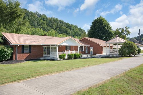 1044 Rockhouse Fork Rd, Salyersville, KY, 41465-9489 | Card Image
