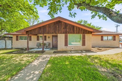 409 N Charlotte Ave, Stephenville, TX, 76401-2858 | Card Image