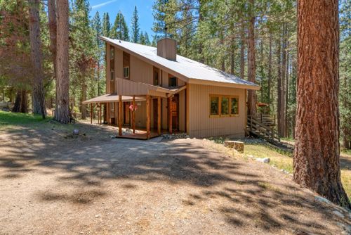 1496 Red Fox Road, Clio, CA, 96106 | Card Image