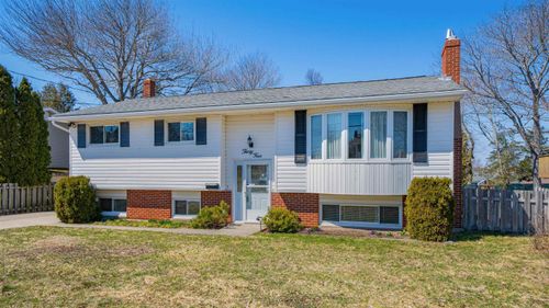34 Lethbridge Ave, Dartmouth, NS, B2X2X2 | Card Image
