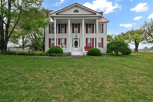 66 Carl Wade Rd, Greensburg, KY, 42743-8440 | Card Image