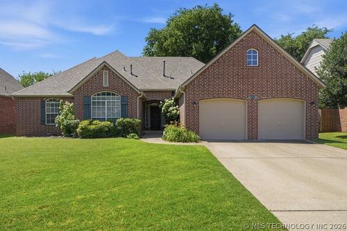 2830 103rd St, Tulsa, OK, 74137-5630 | Card Image