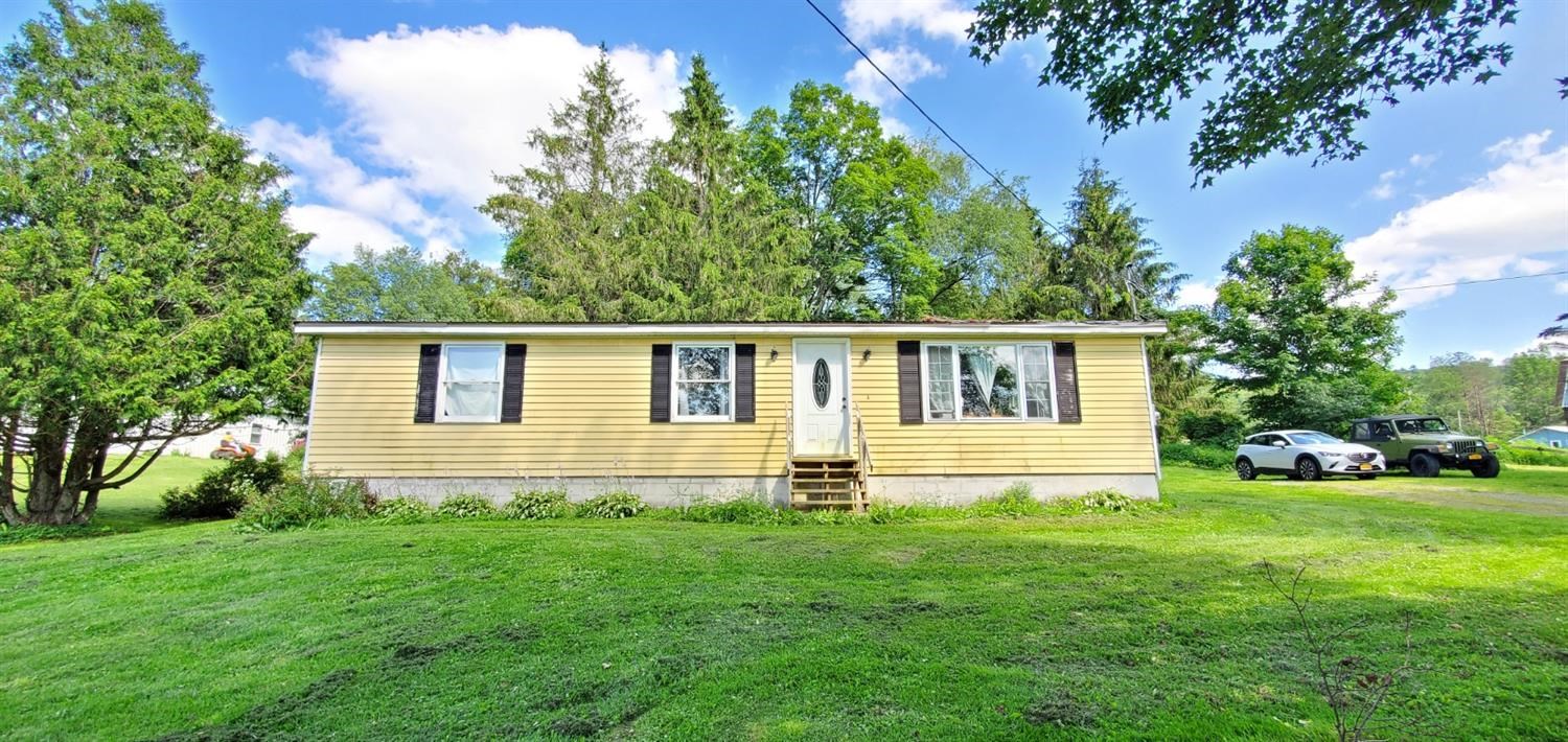 1600 Texas Valley Road, Sold in Marathon Zoocasa