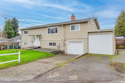 532 Bowlsby Pl, Victoria, BC, V9A4C7 | Card Image