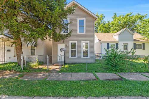 1125 W 5th St, Davenport, IA, 52802-3444 | Card Image