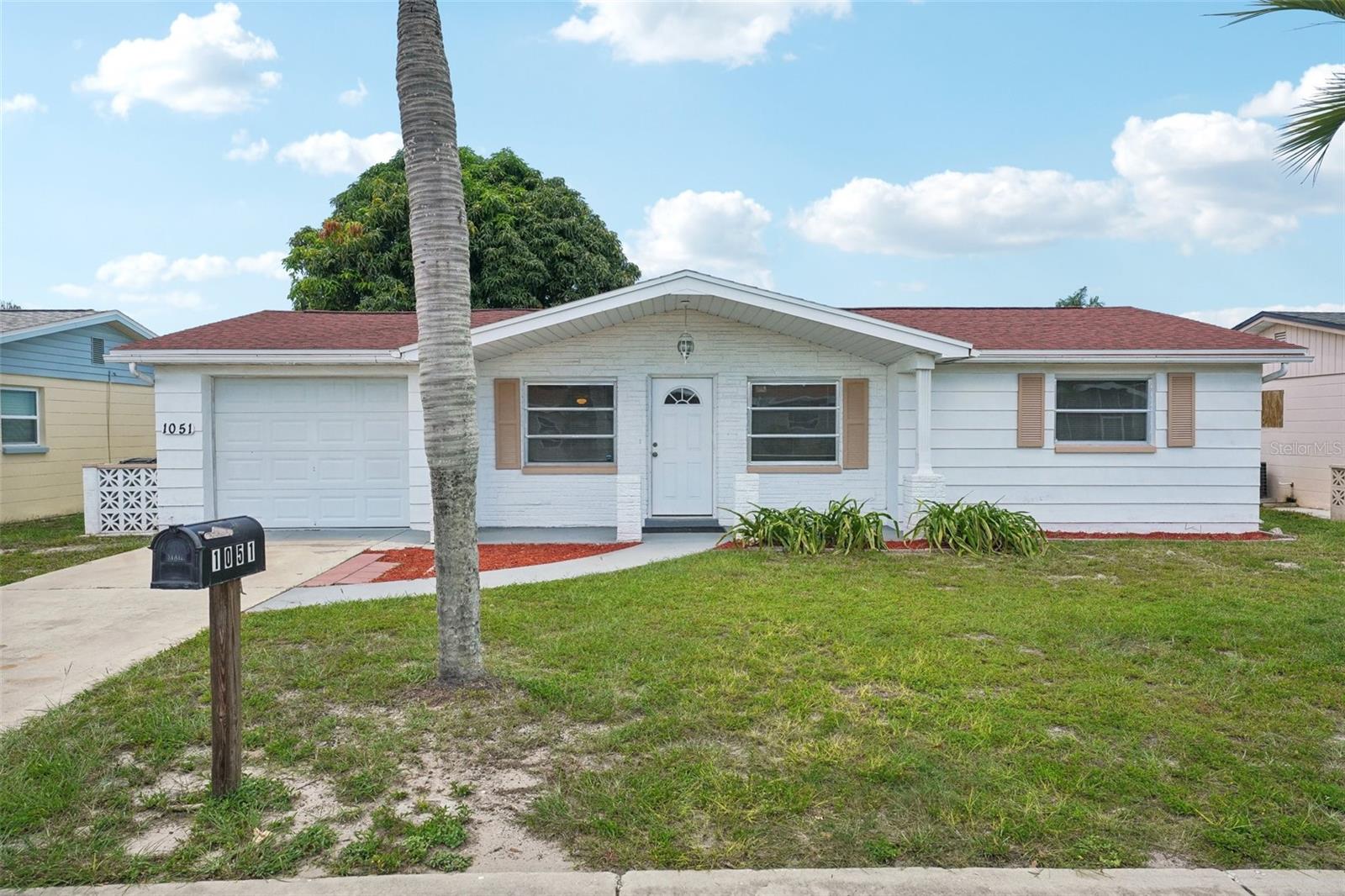 Yale Dr, Holiday, FL 34691