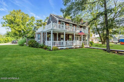 2 Cedar Dr, Bay Head, NJ, 08742-4651 | Card Image