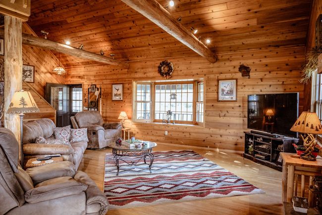 W5873 Pheasant Dr, House other with 3 bedrooms, 2 bathrooms and null parking in New Lisbon WI | Image 8