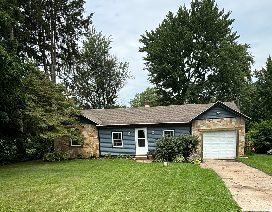 Lake Shore Dr, Niles, MI 49120