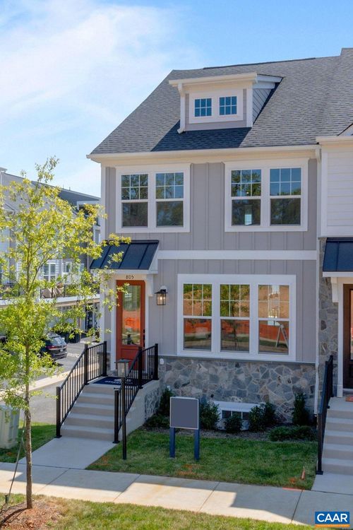 5012 Lindley Ln, CHARLOTTESVILLE, VA, 22901 | Card Image