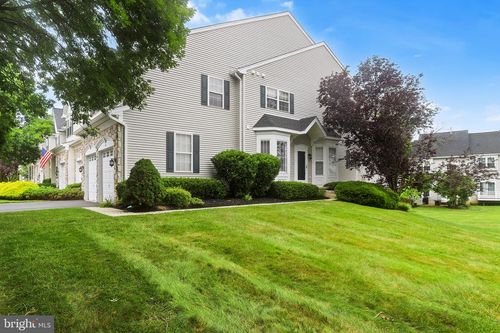 29 Henley Dr, GLEN MILLS, PA, 19342-2611 | Card Image
