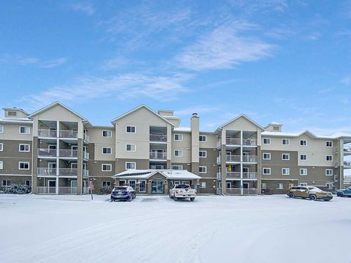 301-11220 104 Ave, Grande Prairie, AB, T8V0P3 | Card Image