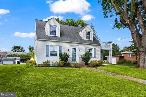 331 W Sheridan Ave, ANNVILLE, PA, 17003-1251 | Card Image