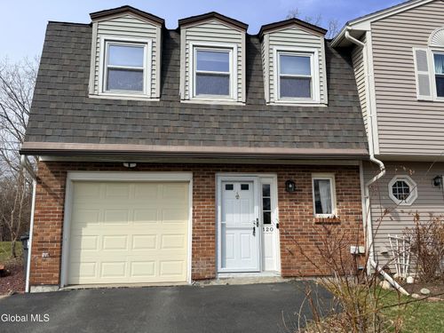 120 Donna Lynn Dr, East Greenbush, NY, 12061-1220 | Card Image