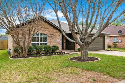 1011 Ridgecrest Dr, Mckinney, TX, 75069-7970 | Card Image