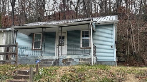 5339 Blackburn Ave, Ashland, KY, 41101-6483 | Card Image