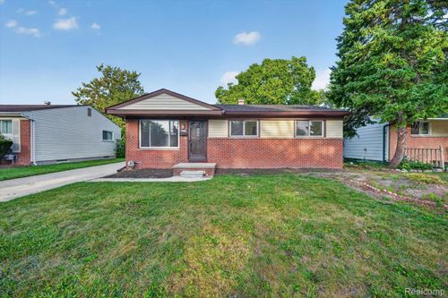 1608 Gloria St, Westland, MI, 48186-8924 | Card Image