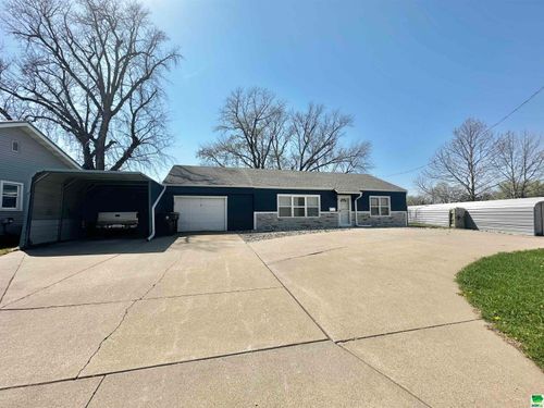 2202 Rebecca St, Et Al, Sioux City, IA, 51103 | Card Image