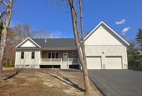 26 James Ave, Westport, MA, 02790 | Card Image