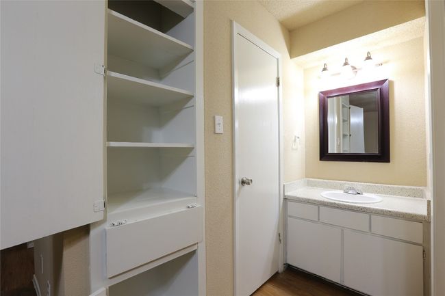 APT-102 - 4415 Avenue B, Condo with 0 bedrooms, 1 bathrooms and 1 parking in Austin TX | Image 8