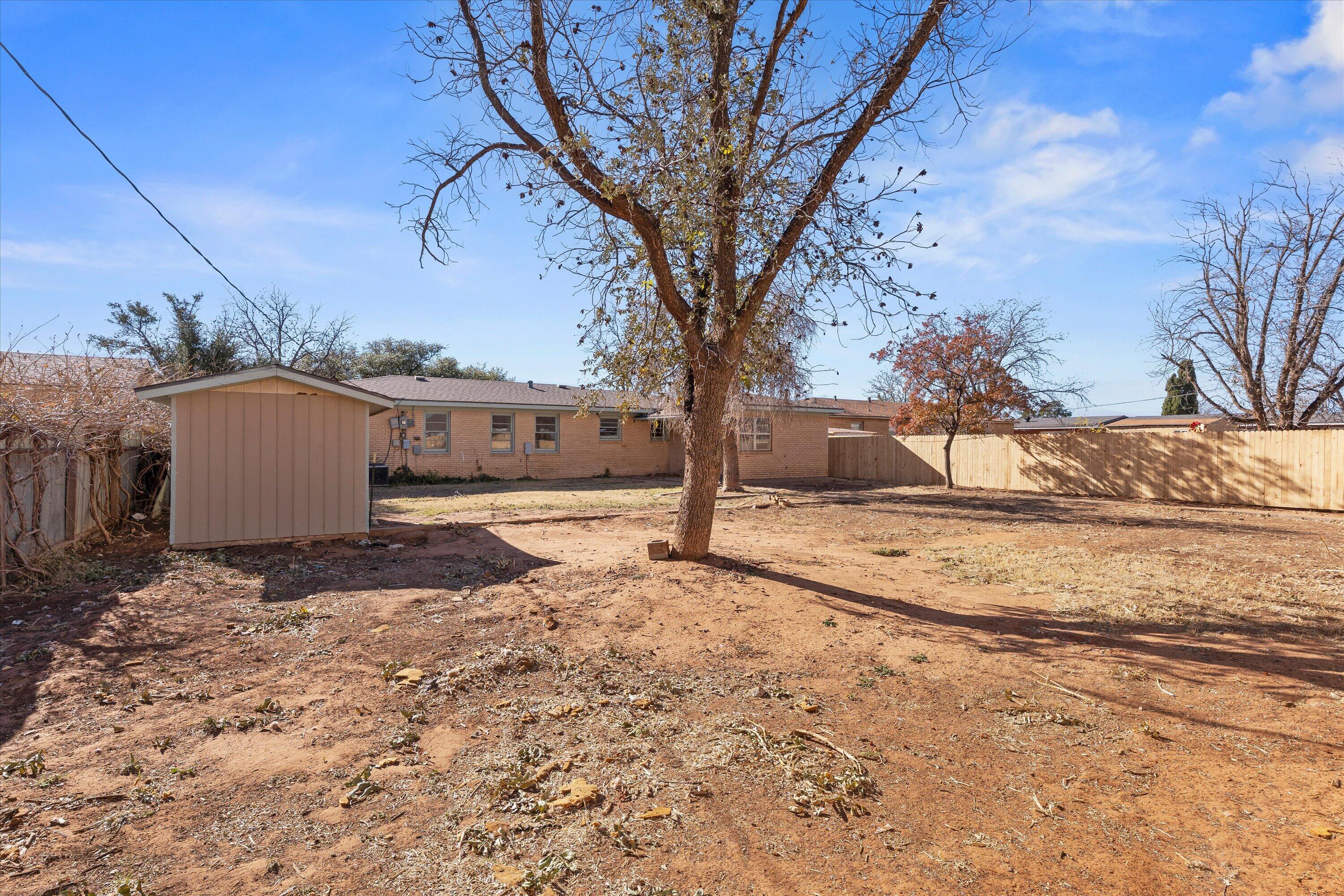 Residential in Brownfield 3