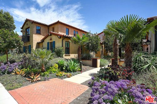 5445 Tree Farm Ln, Santa Barbara, CA, 93111-1476 | Card Image