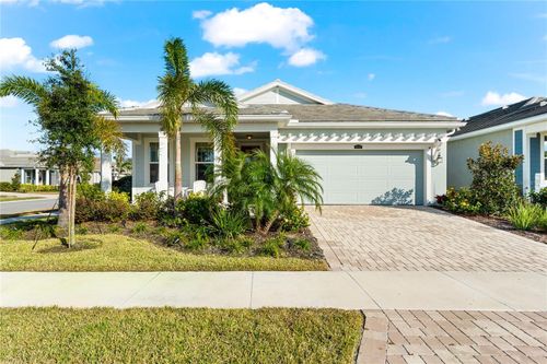 8725 Sundance Loop, SARASOTA, FL, 34238-2677 | Card Image