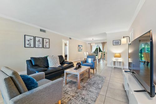 3036 Park Ave, Riviera Beach, FL, 33404-3856 | Card Image