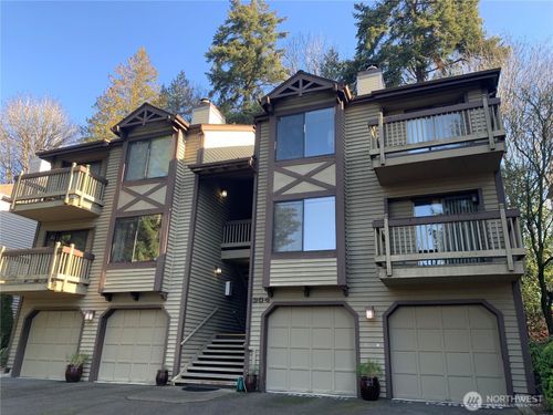 304 10th St, Kirkland, WA, 98033-6354 | Card Image