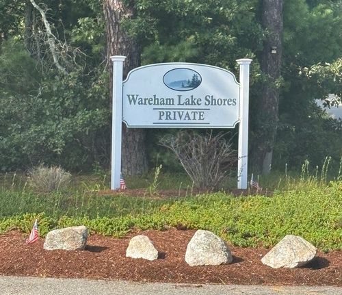 8 Blackbird Ave, East Wareham, MA, 02538-1421 | Card Image