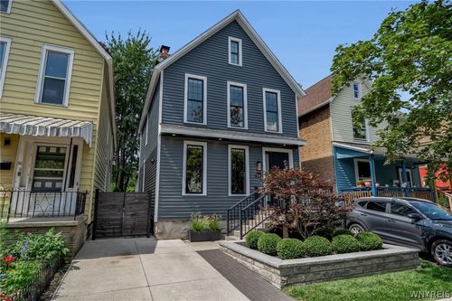 38 Ripley Place, Buffalo, NY, 14213 | Card Image