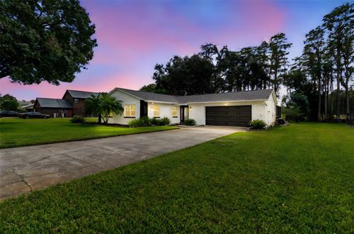 210 Lake Hobbs Rd, Lutz, FL, 33548-4277 | Card Image