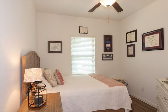 501 Sixpence Ln, House other with 3 bedrooms, 3 bathrooms and 4 parking in Georgetown TX | Image 4